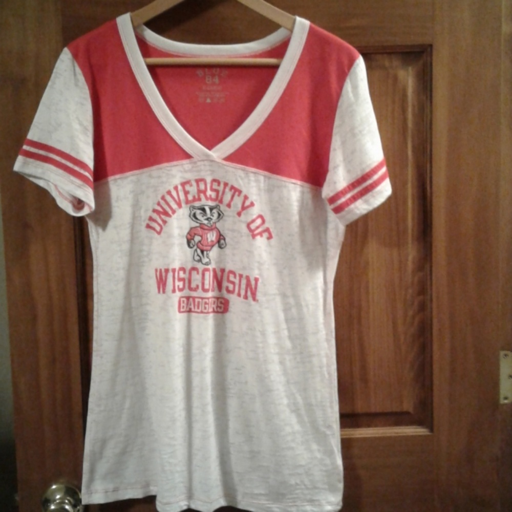 Wisconsin Badgers top